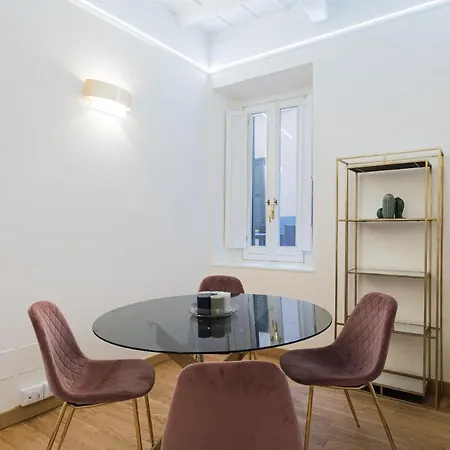 Apartment Lupa Luxury Rome